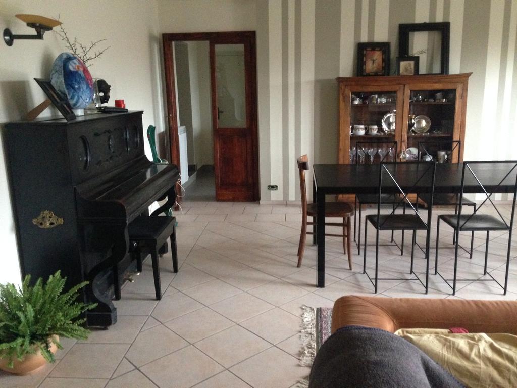 B&B Il Giovine 克利通诺河畔坎佩洛 外观 照片